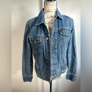 Tommy Hilfiger denim jacket‎
